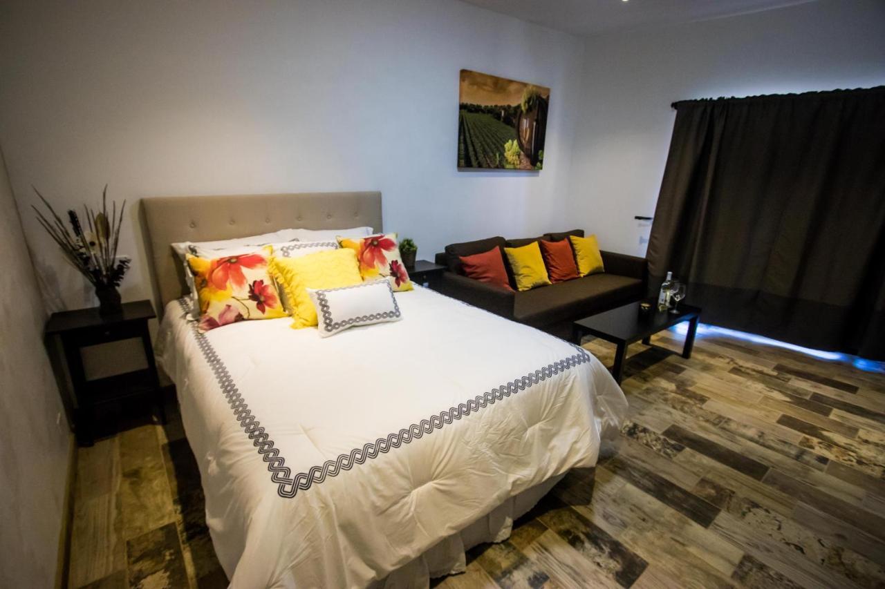 Cuatro Lunas Hotel Boutique Вале де Гуадалупе Екстериор снимка