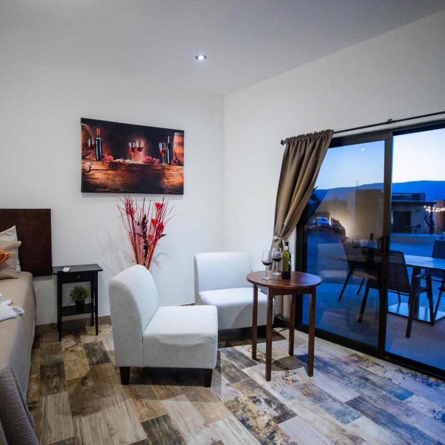 Cuatro Lunas Hotel Boutique Вале де Гуадалупе Екстериор снимка